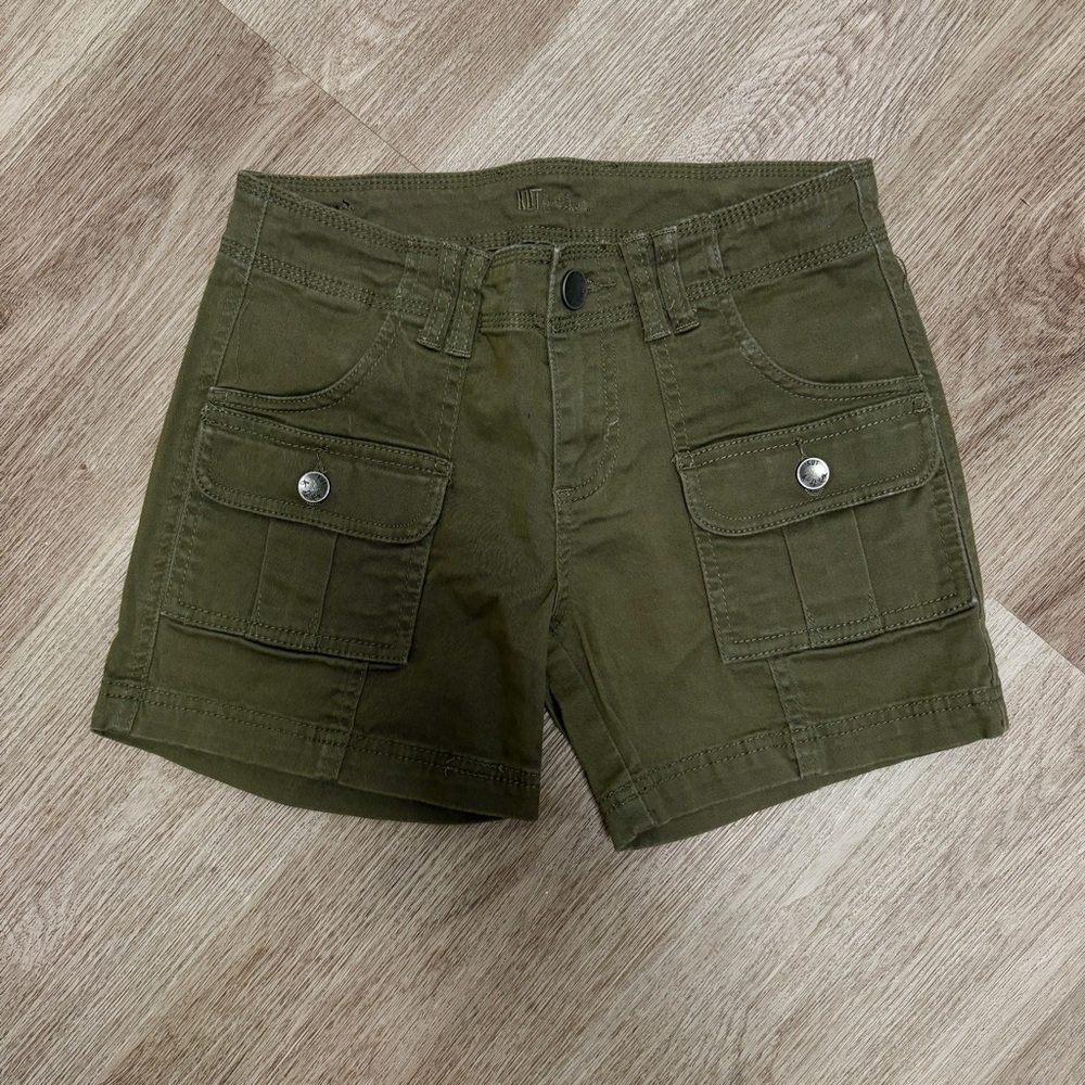 Kut from the Kloth Utility Shorts K1 - Picture 2 of 7